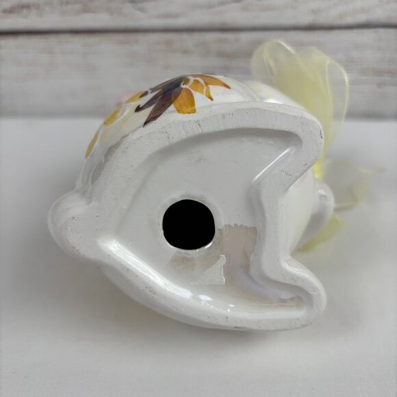 VTG White Bunny Rabbit Figurine Iridescent Glossy Luster Yellow Flowers - Picture 7 of 9